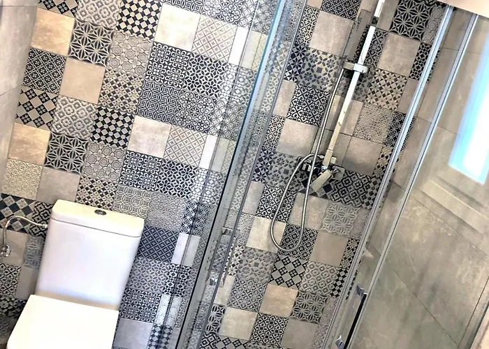 Lovely Modern Front Line Апартаменты *