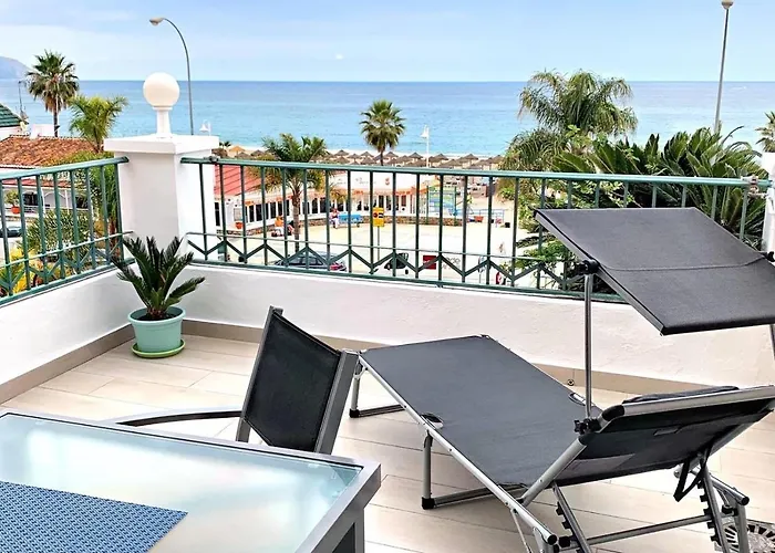 Lovely Modern Front Line Апартаменты *